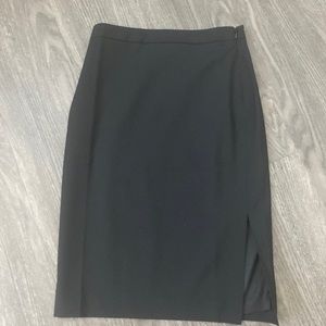 Banana Republic NEW Lines Pencil Skirt 00P